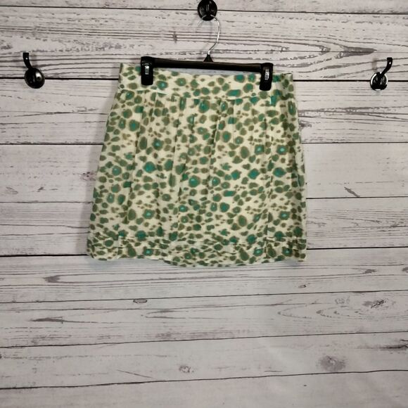 "Loft & Old Navy" woman skirts - Picture 4 of 13